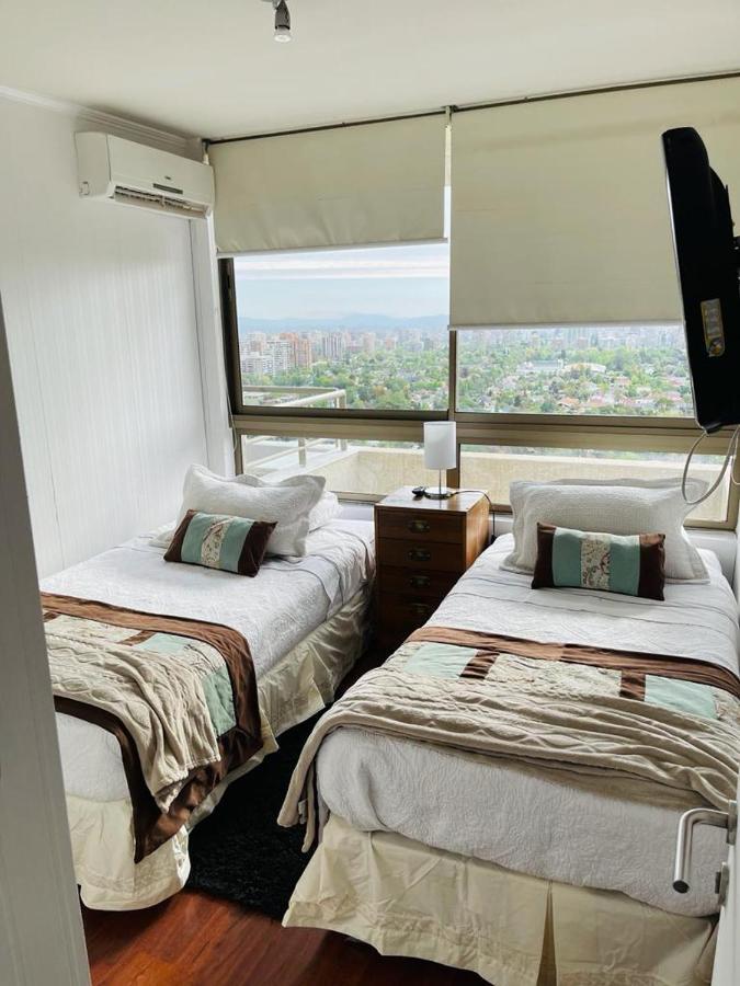 Views Cordillera Apartment Santiago Exterior photo