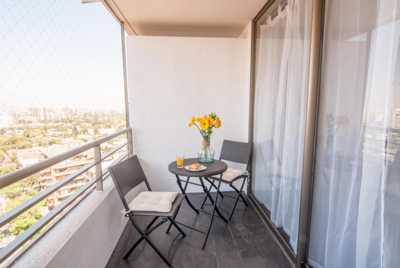 Views Cordillera Apartment Santiago Exterior photo